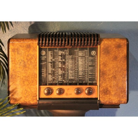 Poste radio bluetooth Schneider années 50