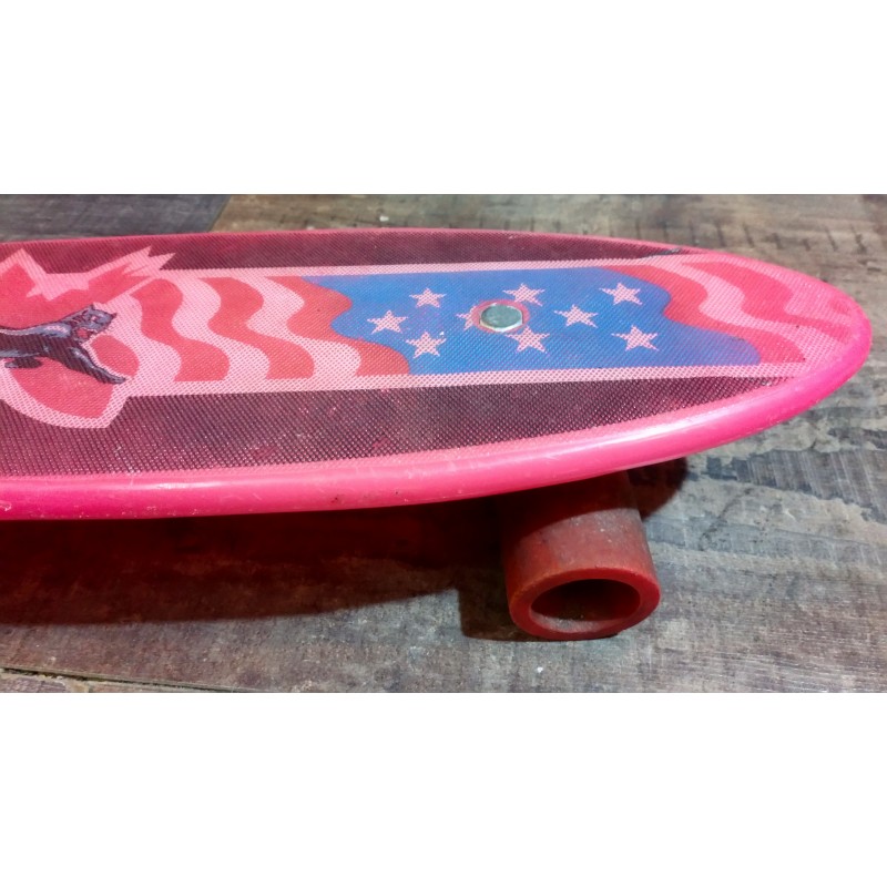 Skateboard Vintage Années 1970 - Fabriqué à Taiwan, Jouet Ancien Ou Objet Déco