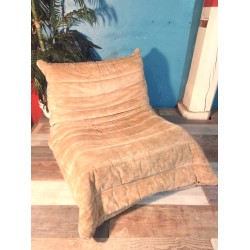 Fauteuil chauffeuse "Togo" années 80