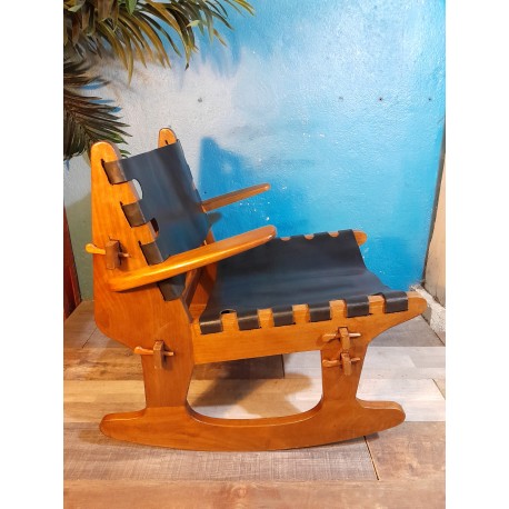 Fauteuil à bascule Pazmino années 60