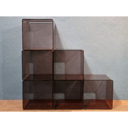 Etagère sur pied plexiglas "Cube" années 70